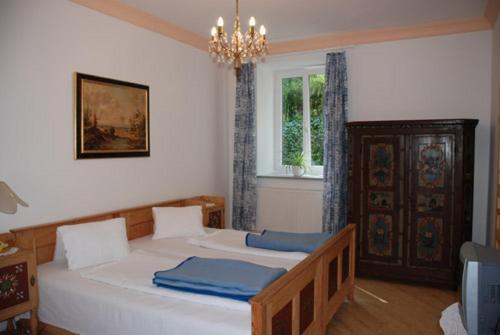 קלוסטרניובורג Villa Kreuthhof Appartements מראה חיצוני תמונה