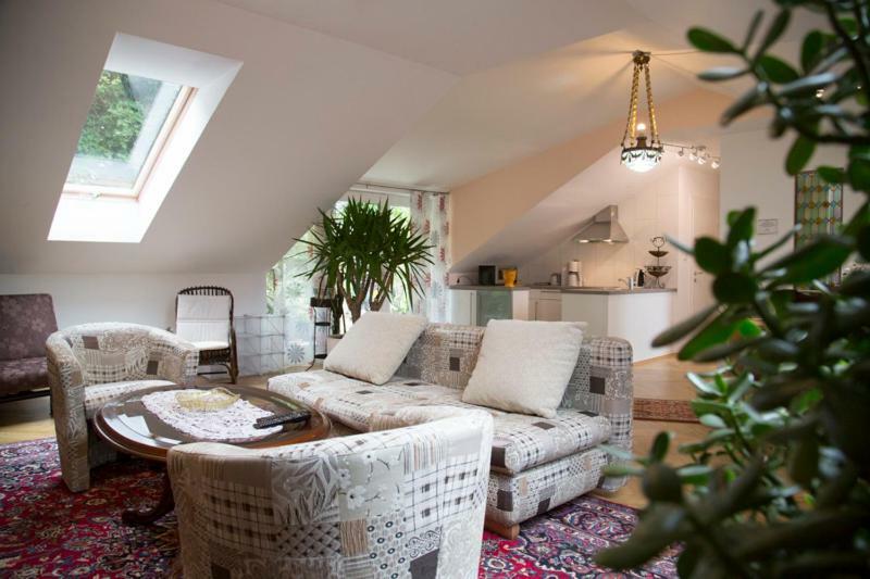 קלוסטרניובורג Villa Kreuthhof Appartements מראה חיצוני תמונה