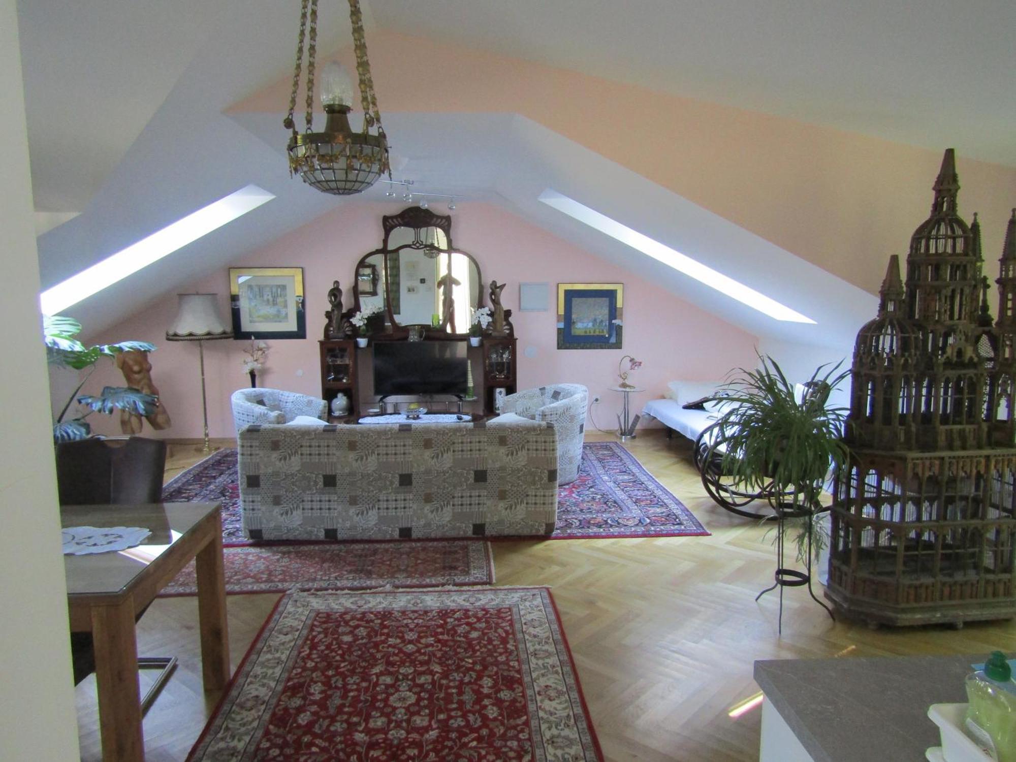 קלוסטרניובורג Villa Kreuthhof Appartements מראה חיצוני תמונה